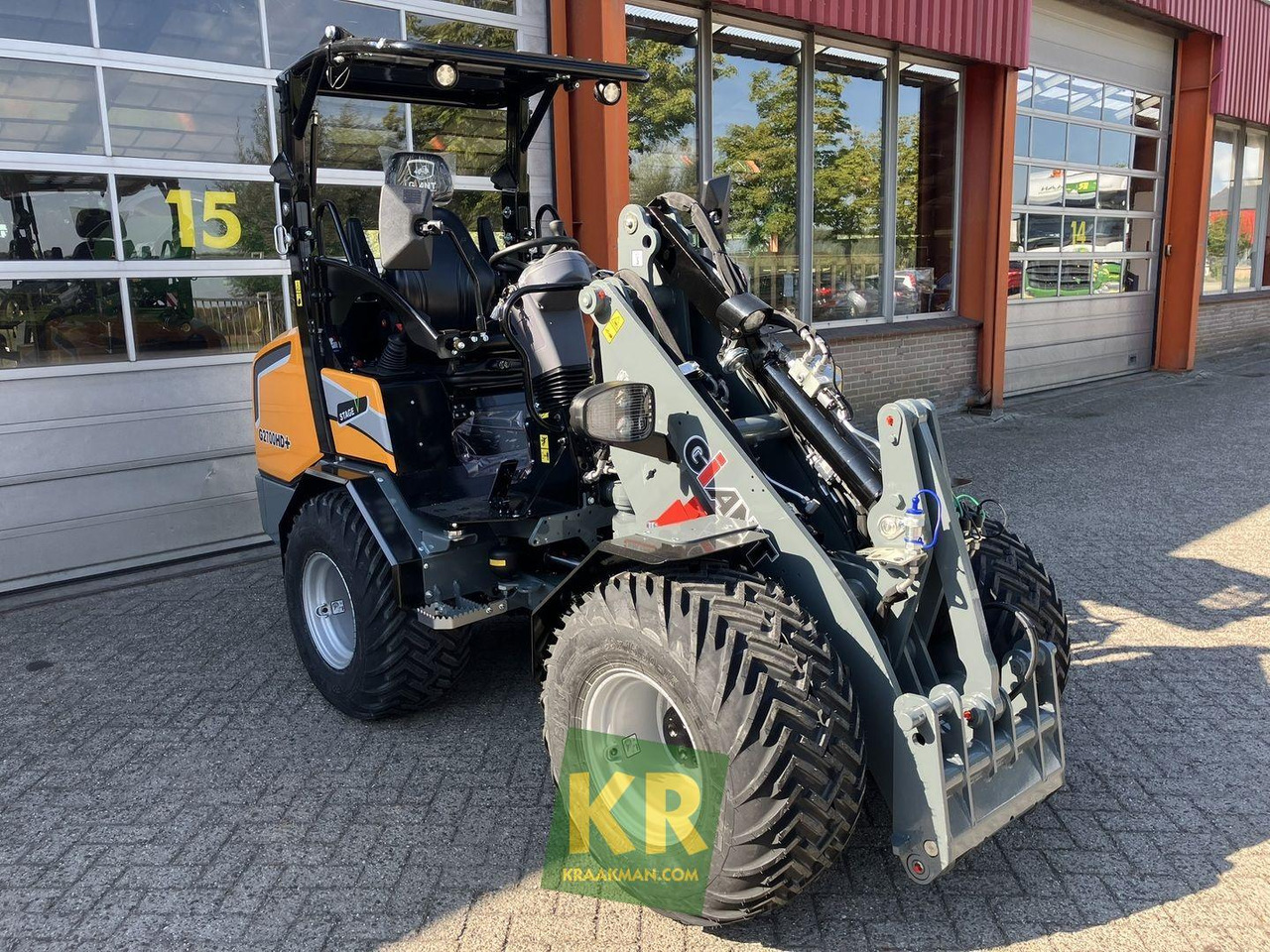 Giant G2700 HD+ - 紧凑型装载机:图2 Giant G2700 HD+ - 紧凑型装载机:图2