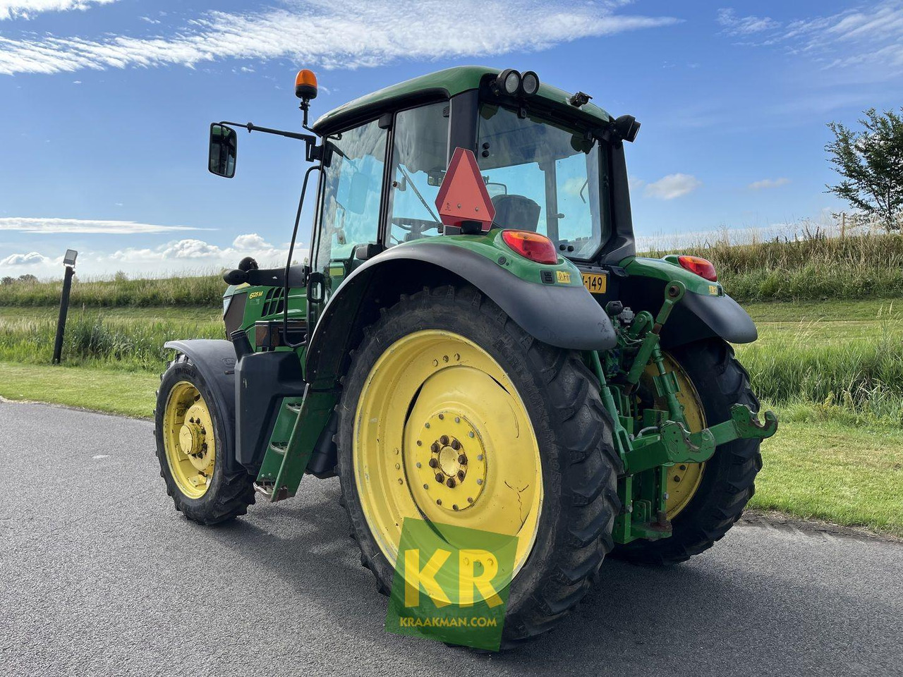 John Deere 6125M trekker - 拖拉机:图3 John Deere 6125M trekker - 拖拉机:图3