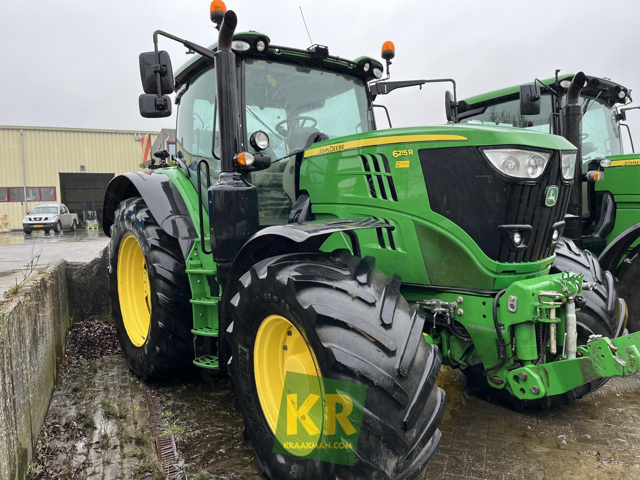 John Deere 6215R - 拖拉机:图2 John Deere 6215R - 拖拉机:图2