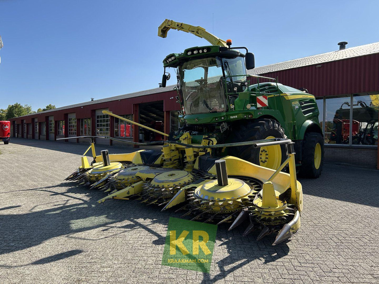 John Deere 8500 - 饲料收割机:图2 John Deere 8500 - 饲料收割机:图2