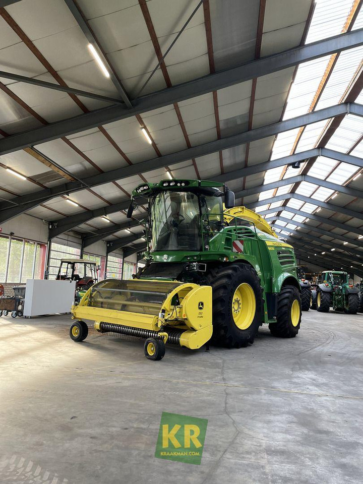 John Deere 8600 - 饲料收割机:图1 John Deere 8600 - 饲料收割机:图1