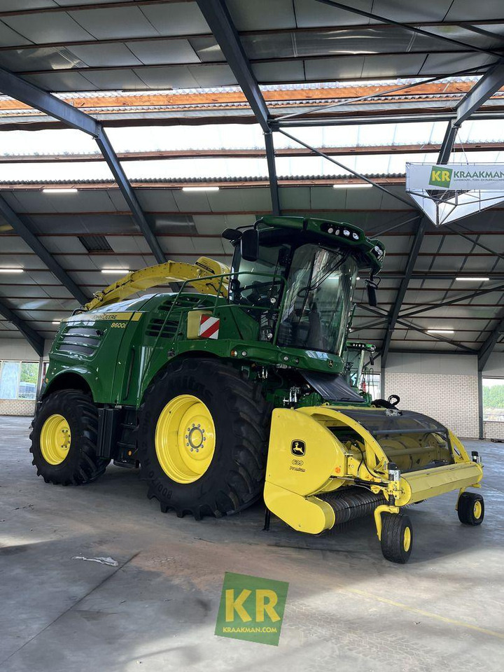 John Deere 8600 - 饲料收割机:图2 John Deere 8600 - 饲料收割机:图2