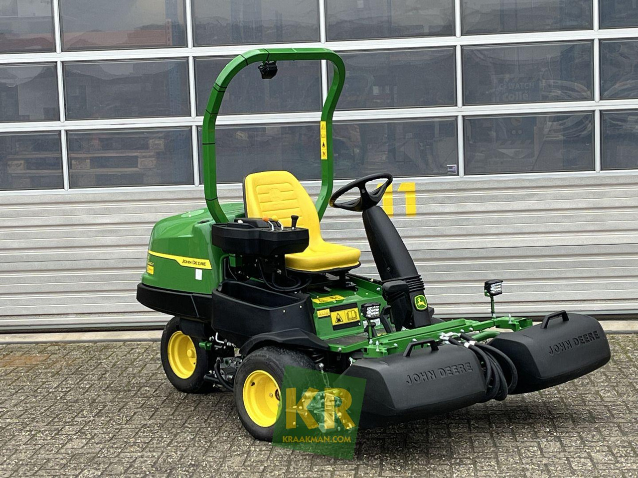 John Deere PRECISIONCUT - 园林割草机:图2 John Deere PRECISIONCUT - 园林割草机:图2
