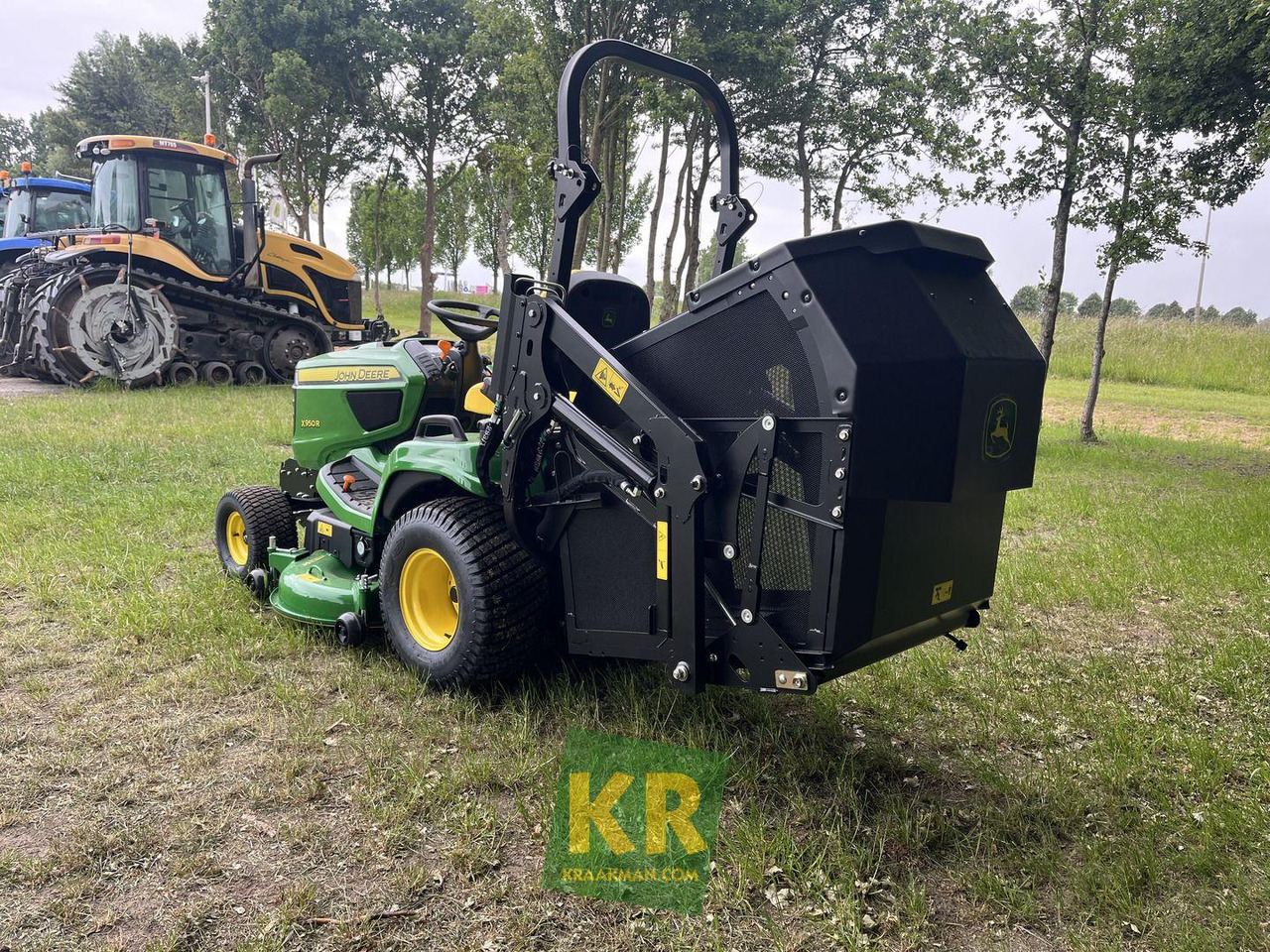 John Deere X950R - 园林割草机:图1 John Deere X950R - 园林割草机:图1