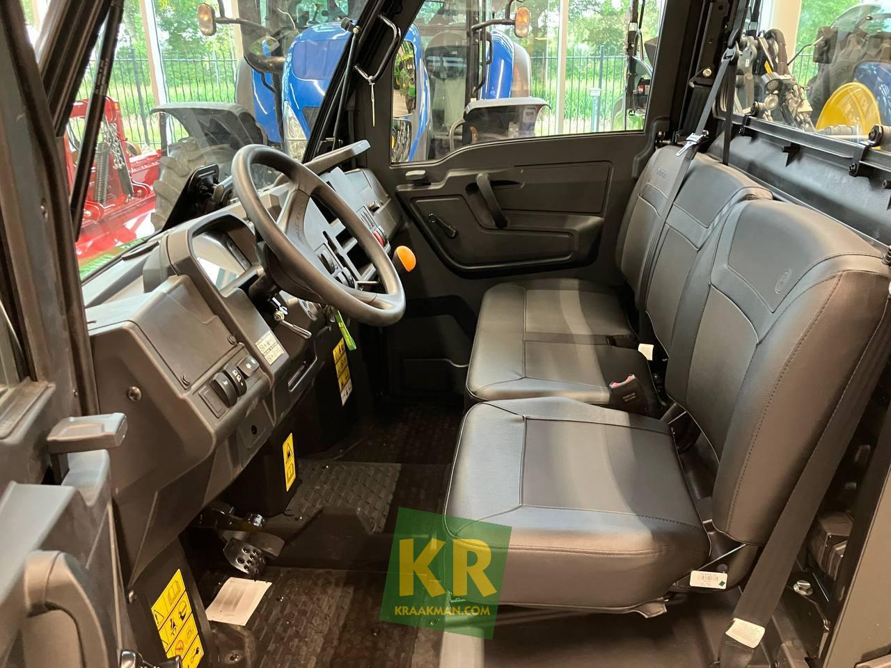 John Deere XUV 875M - 全地形车:图2 John Deere XUV 875M - 全地形车:图2
