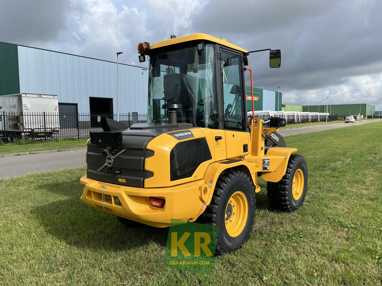 L30HS Volvo - 轮式装载机:图5 L30HS Volvo - 轮式装载机:图5