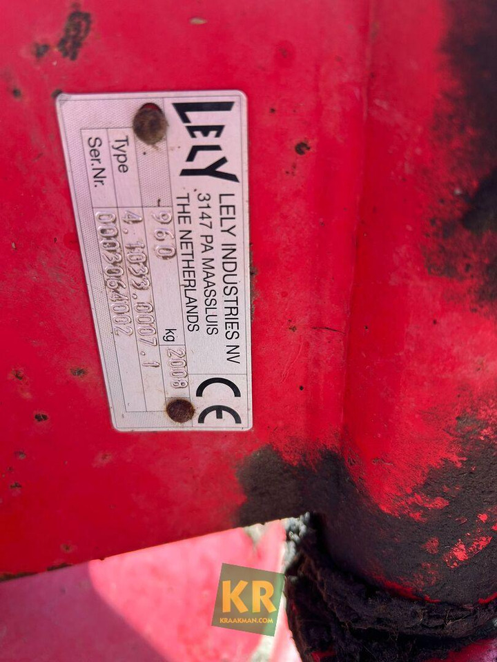 翻草机/ 搂草机 Lely Lotus 675 schudder：图1