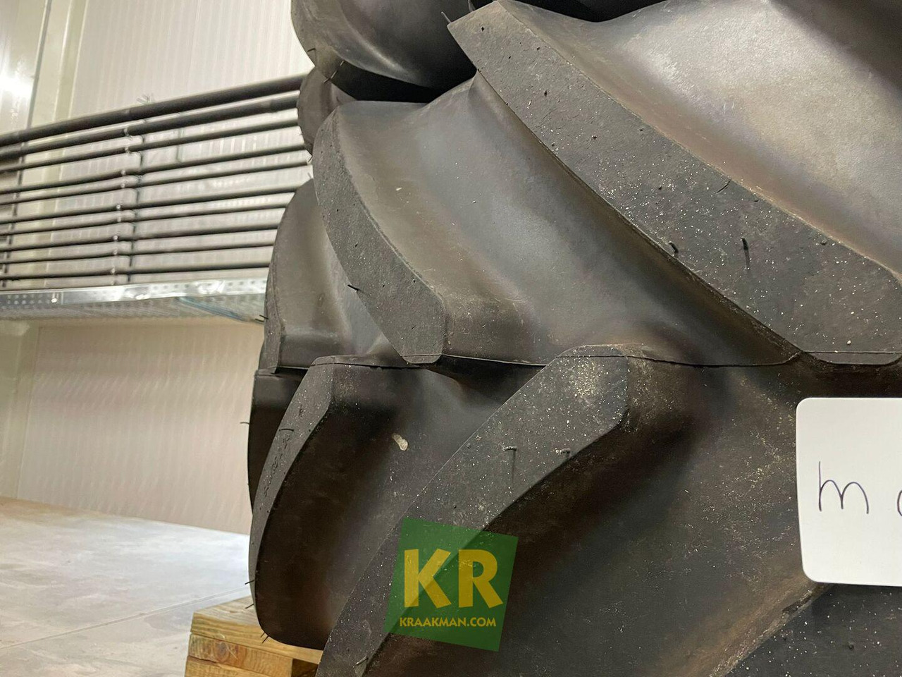 Michelin Multibib 540/65R24 - 车轮 适用于 农业机械:图2 Michelin Multibib 540/65R24 - 车轮 适用于 农业机械:图2