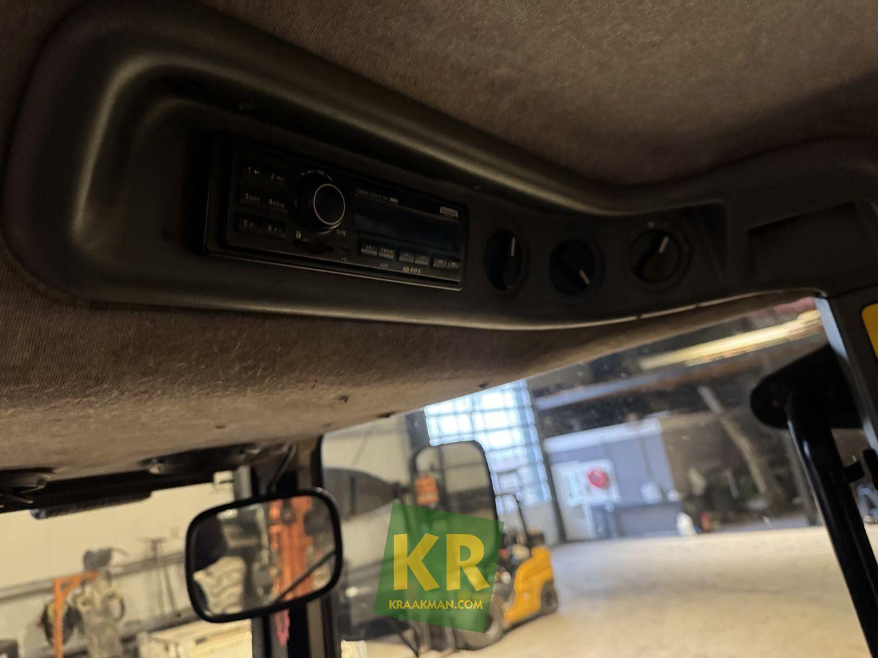 TM190 New Holland - 拖拉机:图3 TM190 New Holland - 拖拉机:图3