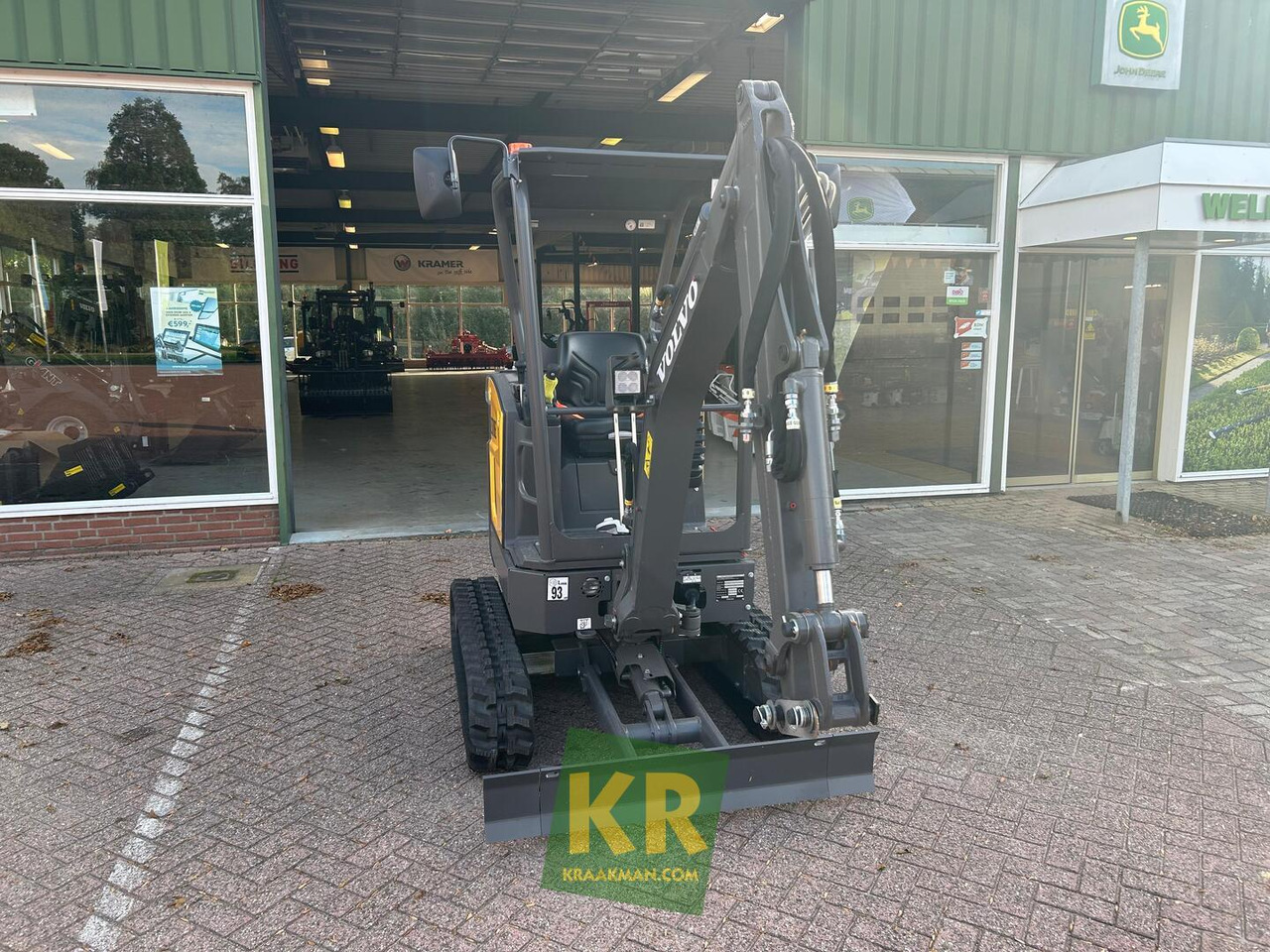 Volvo ECR 18E - 小型挖掘机:图5 Volvo ECR 18E - 小型挖掘机:图5