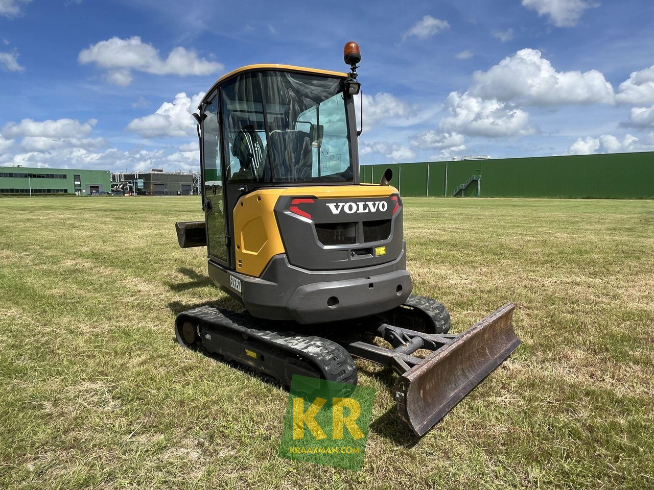 Volvo ECR 35 D - 履带式挖掘机:图1 Volvo ECR 35 D - 履带式挖掘机:图1