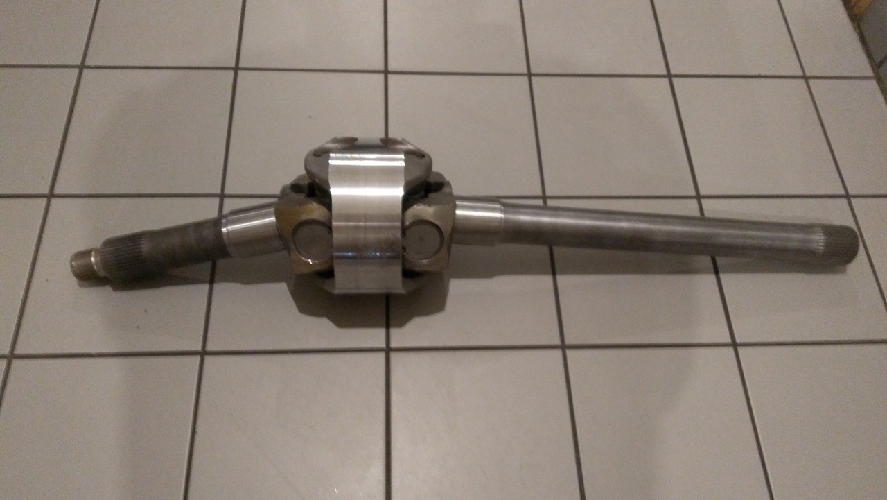 MERCEDES-BENZ PÓŁOŚ NAPĘDOWA DRIVE SHAFT 1824 1827 SK AL3 4x4 6523300301 - 轴及其零件:图3 MERCEDES-BENZ PÓŁOŚ NAPĘDOWA DRIVE SHAFT 1824 1827 SK AL3 4x4 6523300301 - 轴及其零件:图3