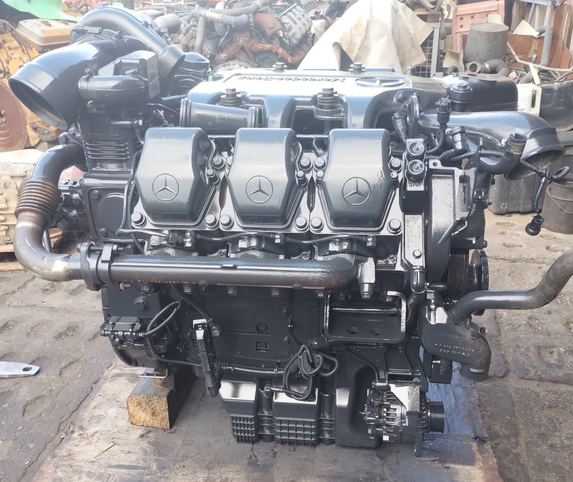 Mercedes Actros OM501 LA MP1 V6 EURO 3 - 发动机及其零件:图2 Mercedes Actros OM501 LA MP1 V6 EURO 3 - 发动机及其零件:图2
