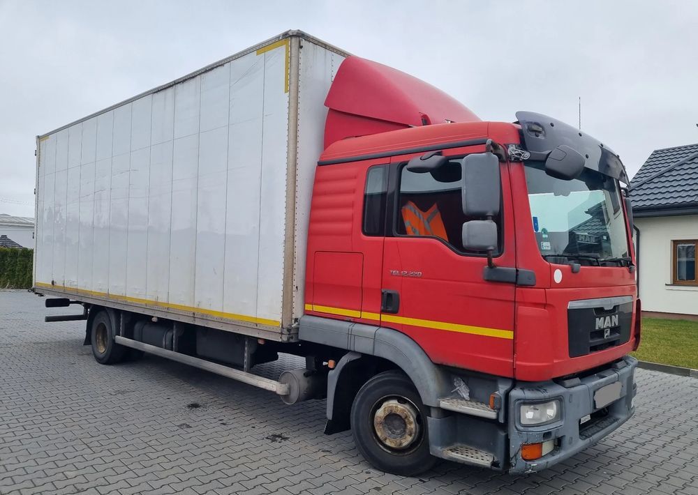 MAN TGL 12 220 - 厢式卡车:图2 MAN TGL 12 220 - 厢式卡车:图2
