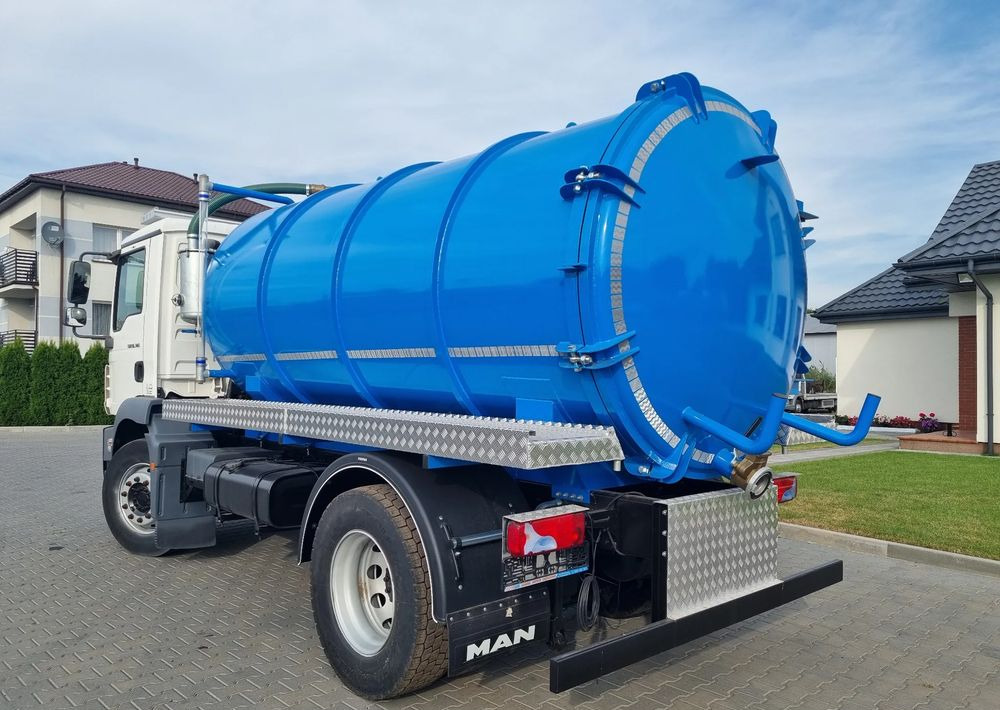 MAN TGM 18 340 - 垃圾车:图4 MAN TGM 18 340 - 垃圾车:图4