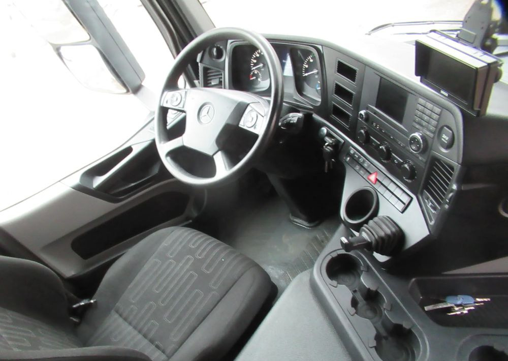 Mercedes-Benz Antos 1830 - 垃圾车:图3 Mercedes-Benz Antos 1830 - 垃圾车:图3