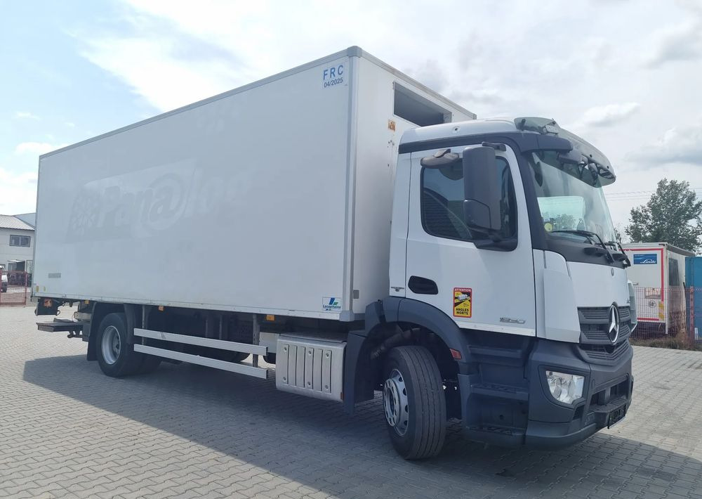 Mercedes-Benz Antos 1830 - 冷藏车:图2 Mercedes-Benz Antos 1830 - 冷藏车:图2