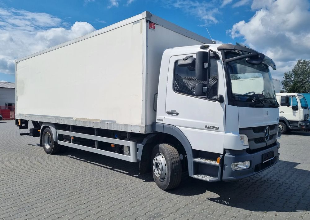 Mercedes-Benz Atego 1224 - 冷藏车:图2 Mercedes-Benz Atego 1224 - 冷藏车:图2