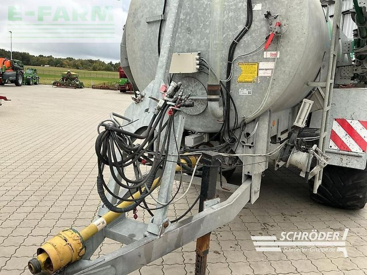 BSA dlp 615 l + bomech farmer 15 - 施肥设备:图3 BSA dlp 615 l + bomech farmer 15 - 施肥设备:图3