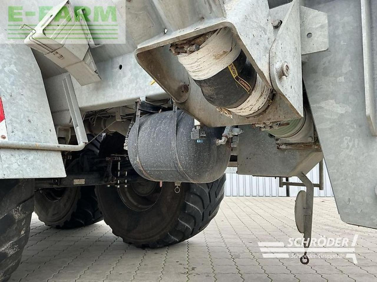 BSA dlp 615 l + bomech farmer 15 - 施肥设备:图5 BSA dlp 615 l + bomech farmer 15 - 施肥设备:图5