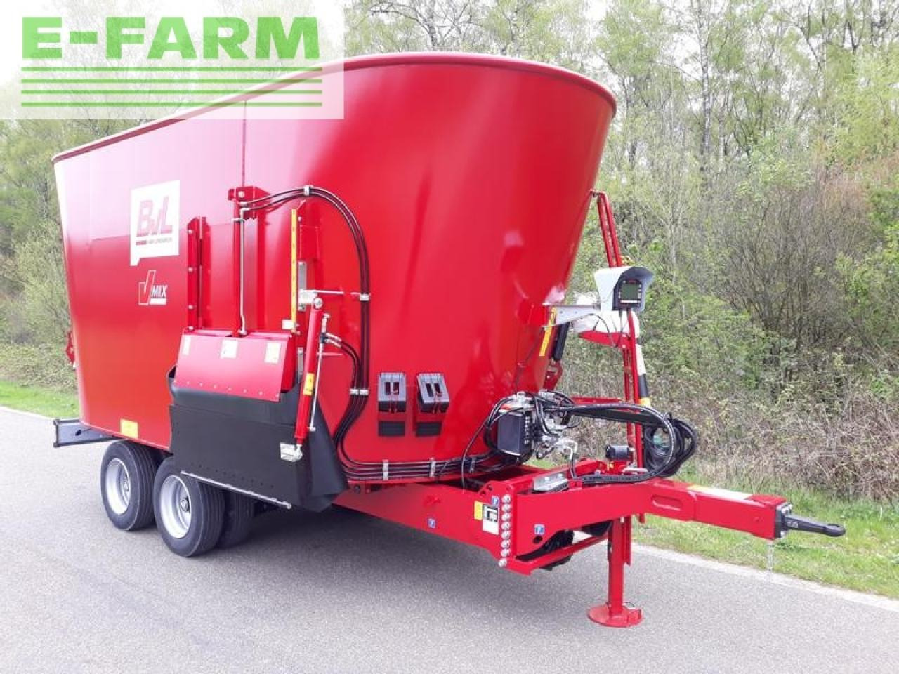 BVL - van Lengerich v-mix plus 27-2s - 饲料搅拌车:图1 BVL - van Lengerich v-mix plus 27-2s - 饲料搅拌车:图1