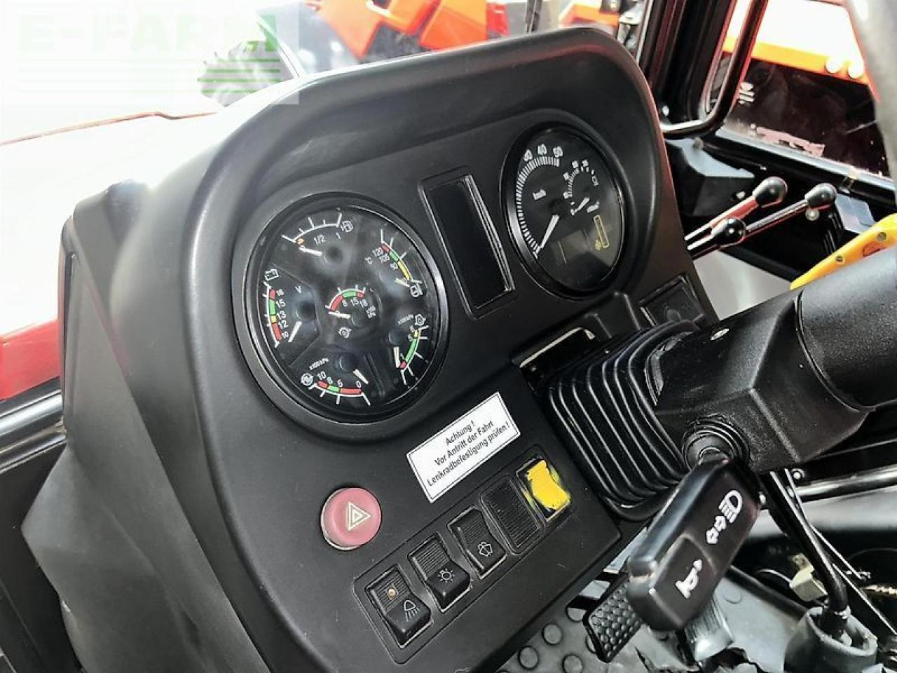 拖拉机 Belarus 1220.3:图11 拖拉机 Belarus 1220.3:图11