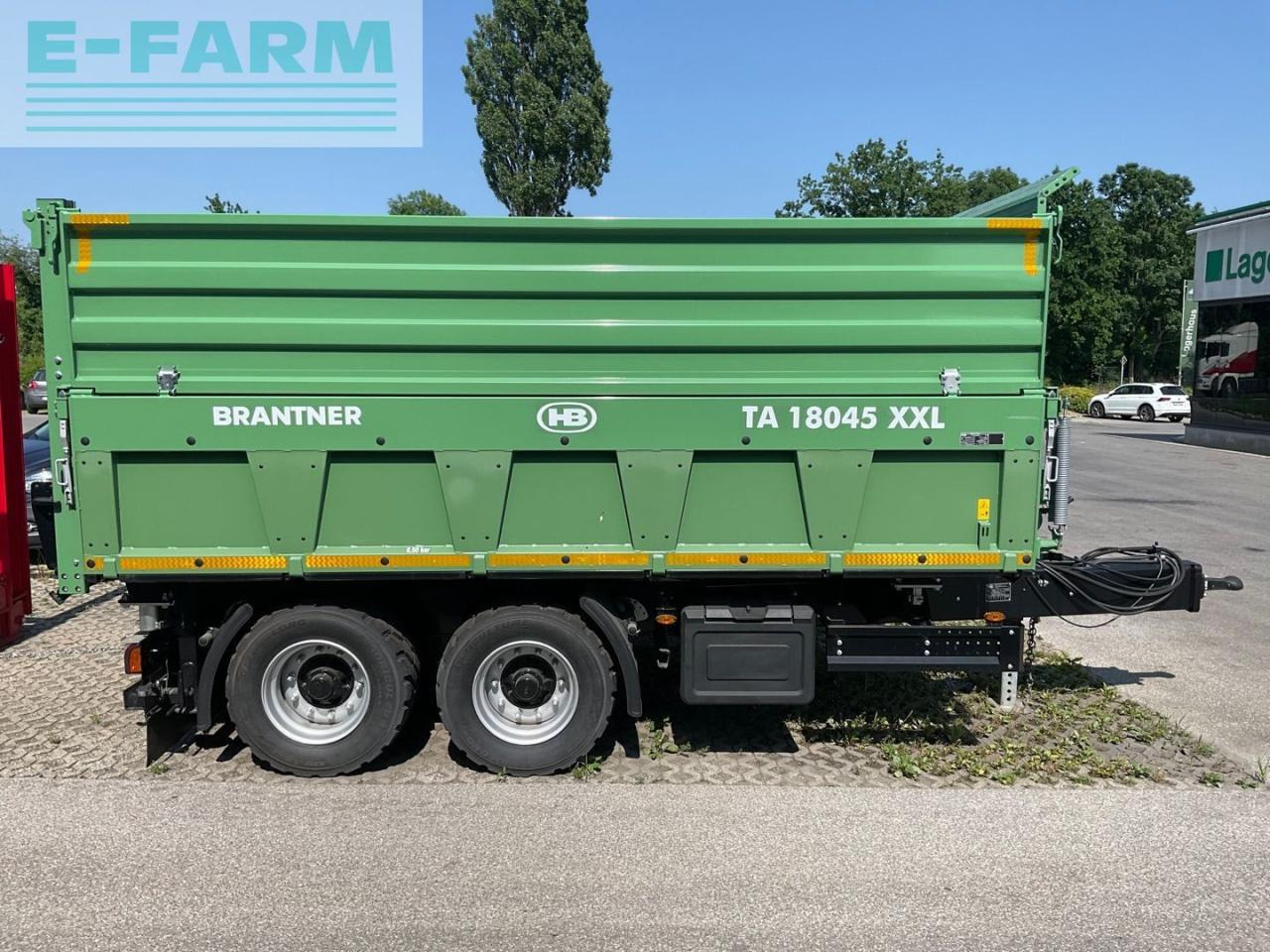 Brantner TA 18045 XXL - 农场自卸拖车/ 自卸车:图2 Brantner TA 18045 XXL - 农场自卸拖车/ 自卸车:图2