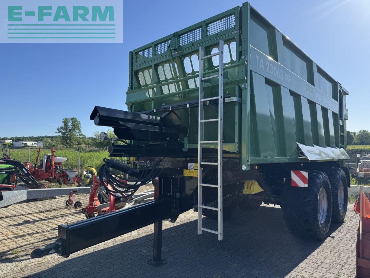 Brantner ta 23063 pp+ - 农场自卸拖车/ 自卸车:图1 Brantner ta 23063 pp+ - 农场自卸拖车/ 自卸车:图1