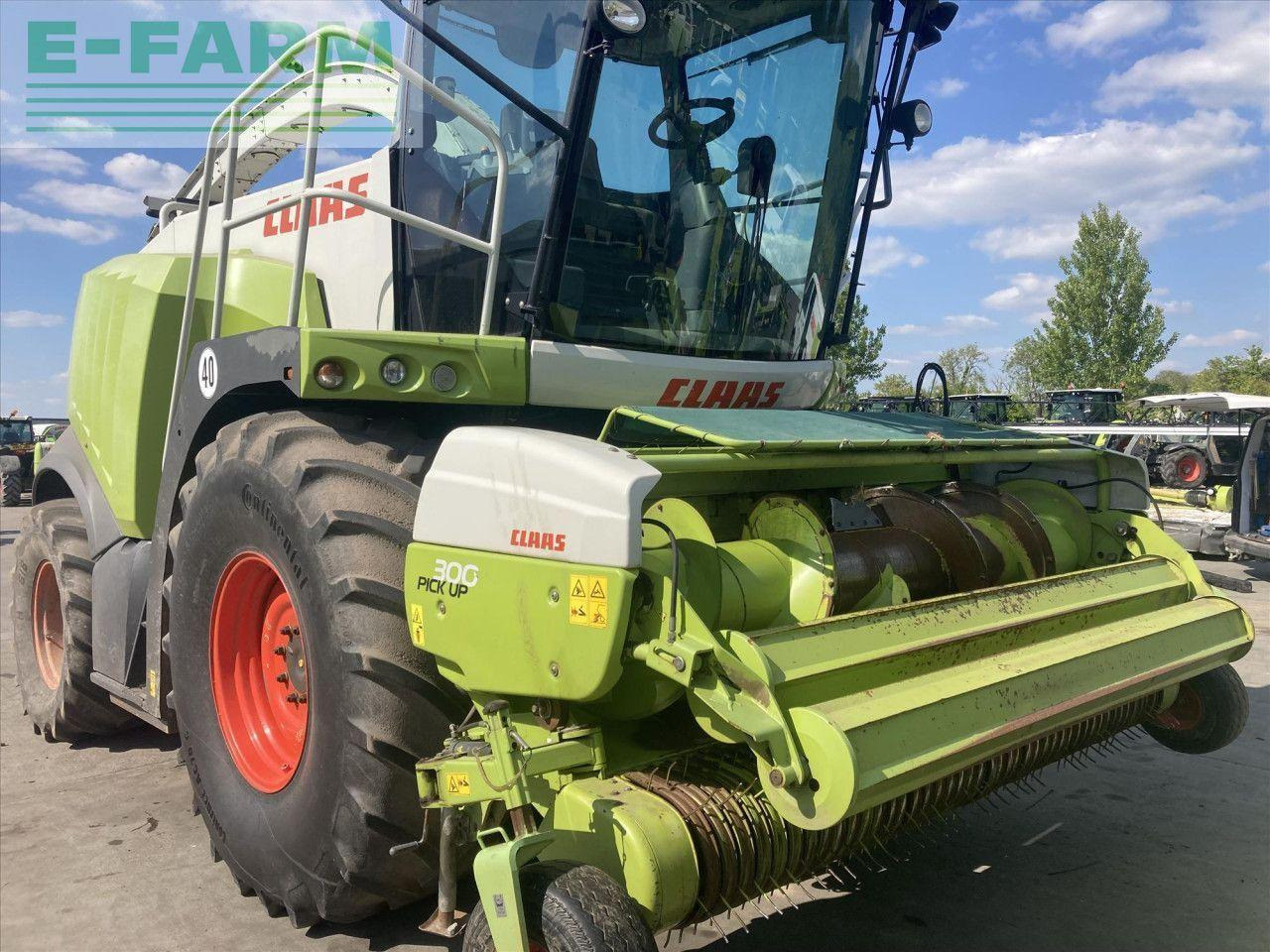 CLAAS JAGUAR 940 C/W PU300 4WD - 饲料收割机:图2 CLAAS JAGUAR 940 C/W PU300 4WD - 饲料收割机:图2