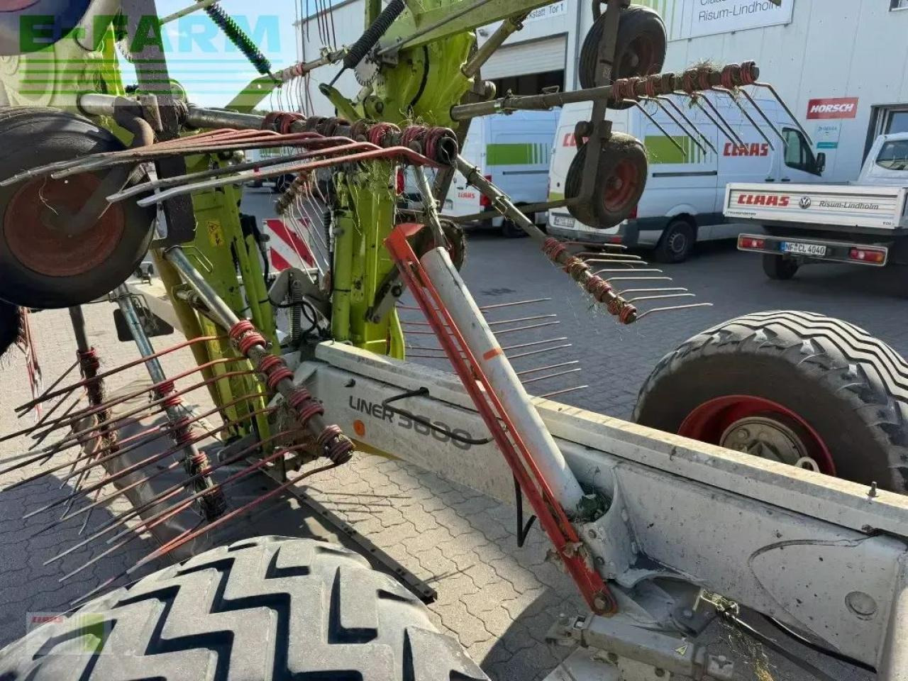 CLAAS liner 3600 - 翻草机/ 搂草机:图4 CLAAS liner 3600 - 翻草机/ 搂草机:图4