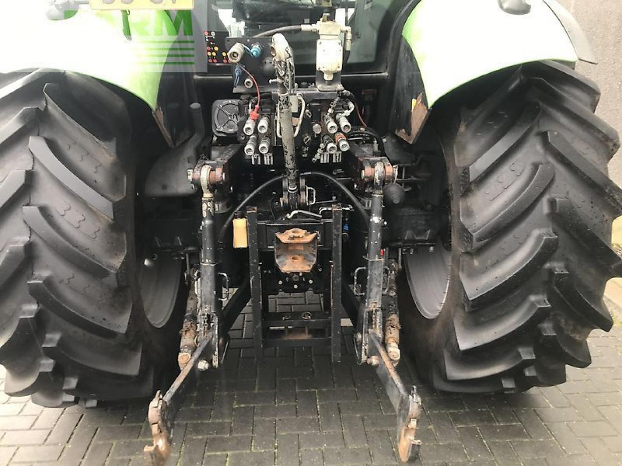Deutz-Fahr deutz agrotron ttv430 met brede wielen - 拖拉机:图4 Deutz-Fahr deutz agrotron ttv430 met brede wielen - 拖拉机:图4