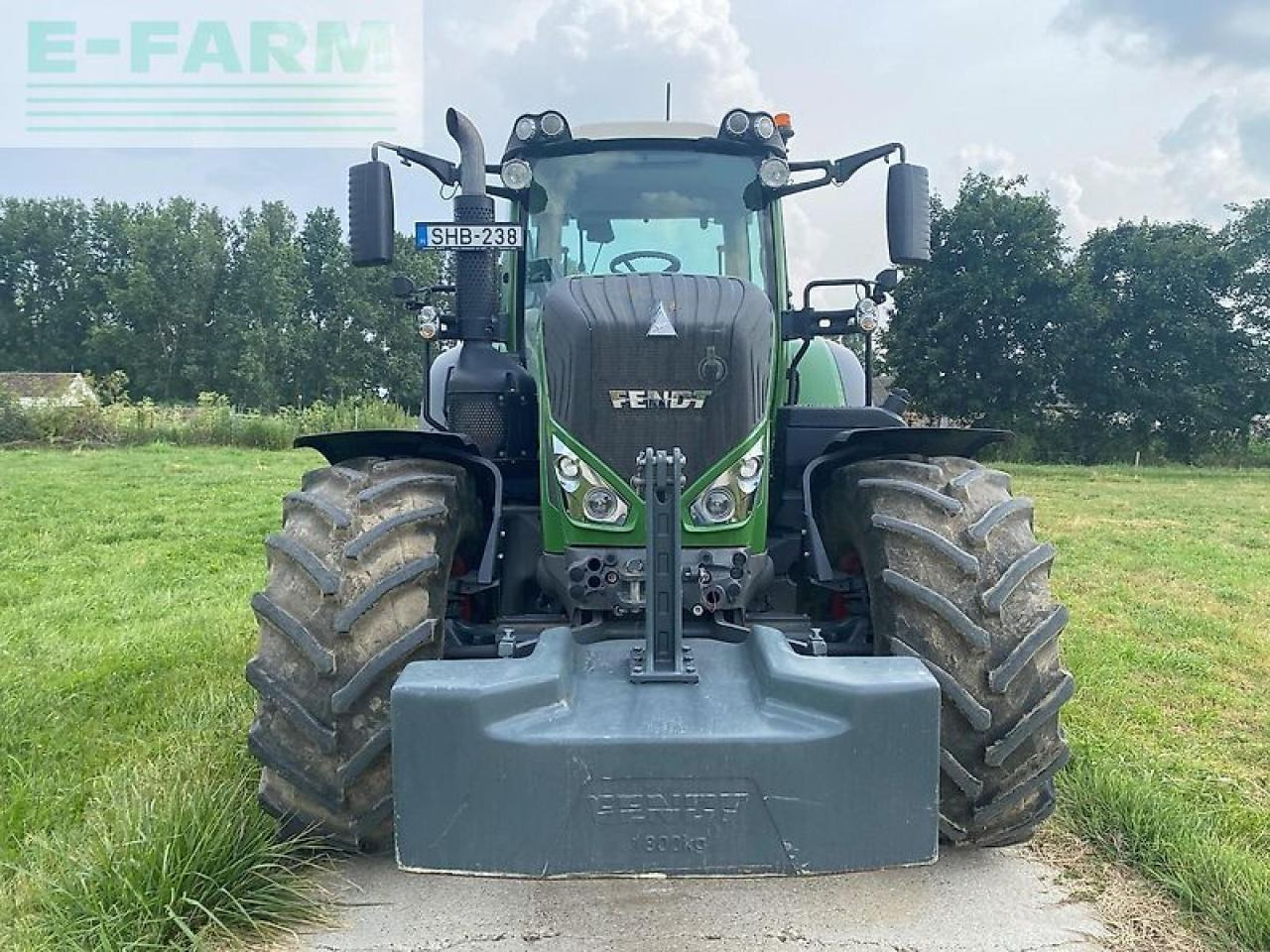 Fendt 826 vario profi plus ProfiPlus - 拖拉机:图2 Fendt 826 vario profi plus ProfiPlus - 拖拉机:图2