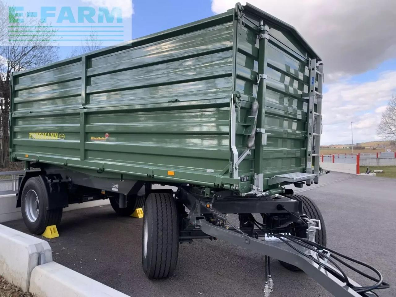 Fuhrmann ff 18.000 - 农场自卸拖车/ 自卸车:图4 Fuhrmann ff 18.000 - 农场自卸拖车/ 自卸车:图4