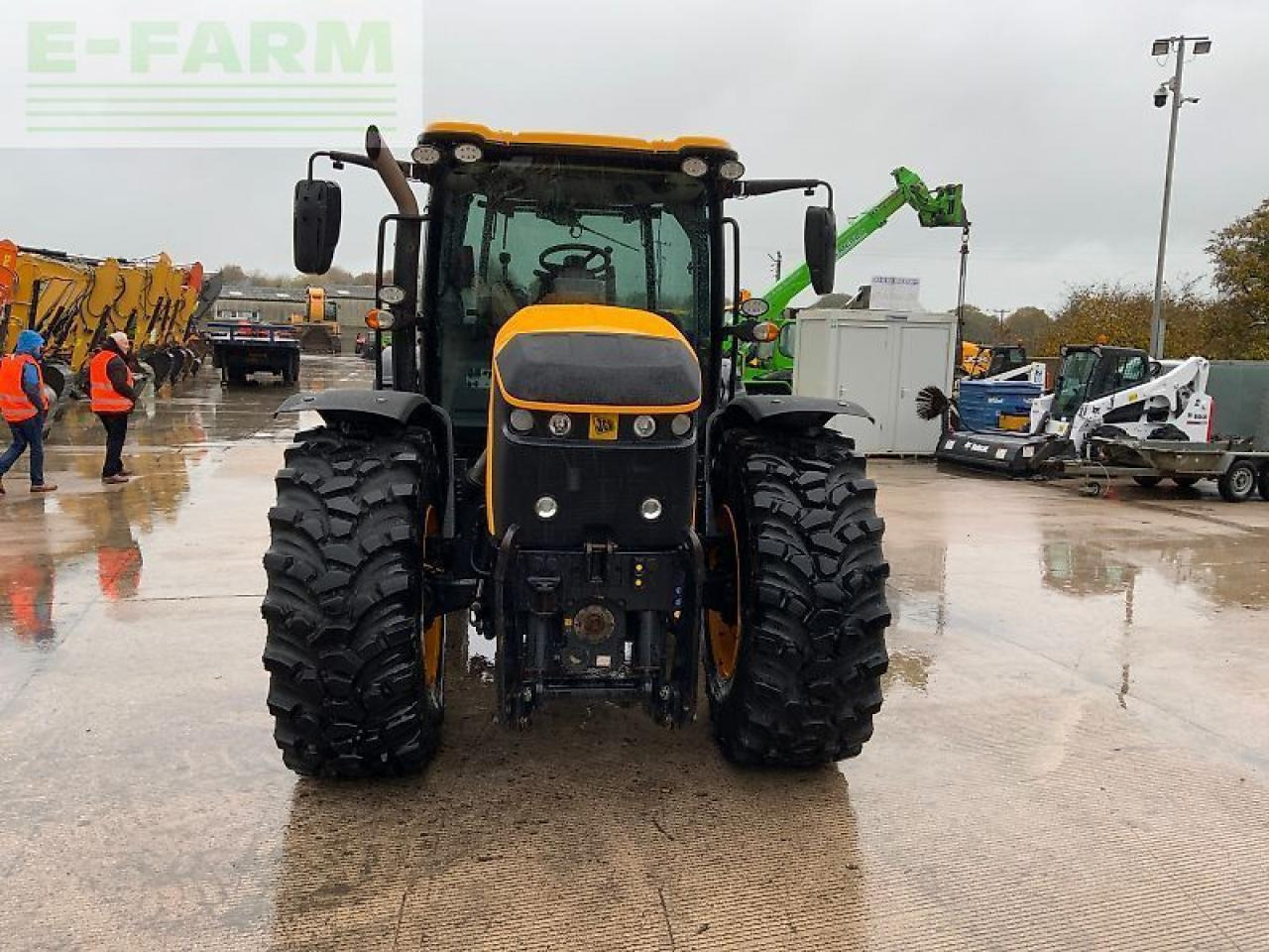 JCB 4220 fastrac tractor (st24701) - 拖拉机:图3 JCB 4220 fastrac tractor (st24701) - 拖拉机:图3