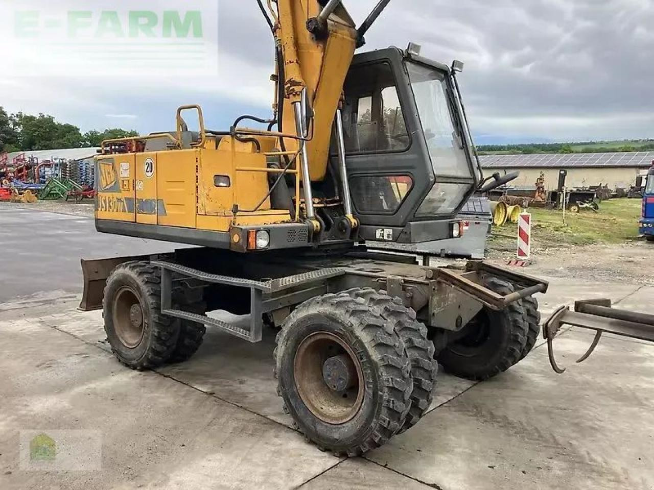 JCB js 130 w - 轮式挖掘机:图5 JCB js 130 w - 轮式挖掘机:图5