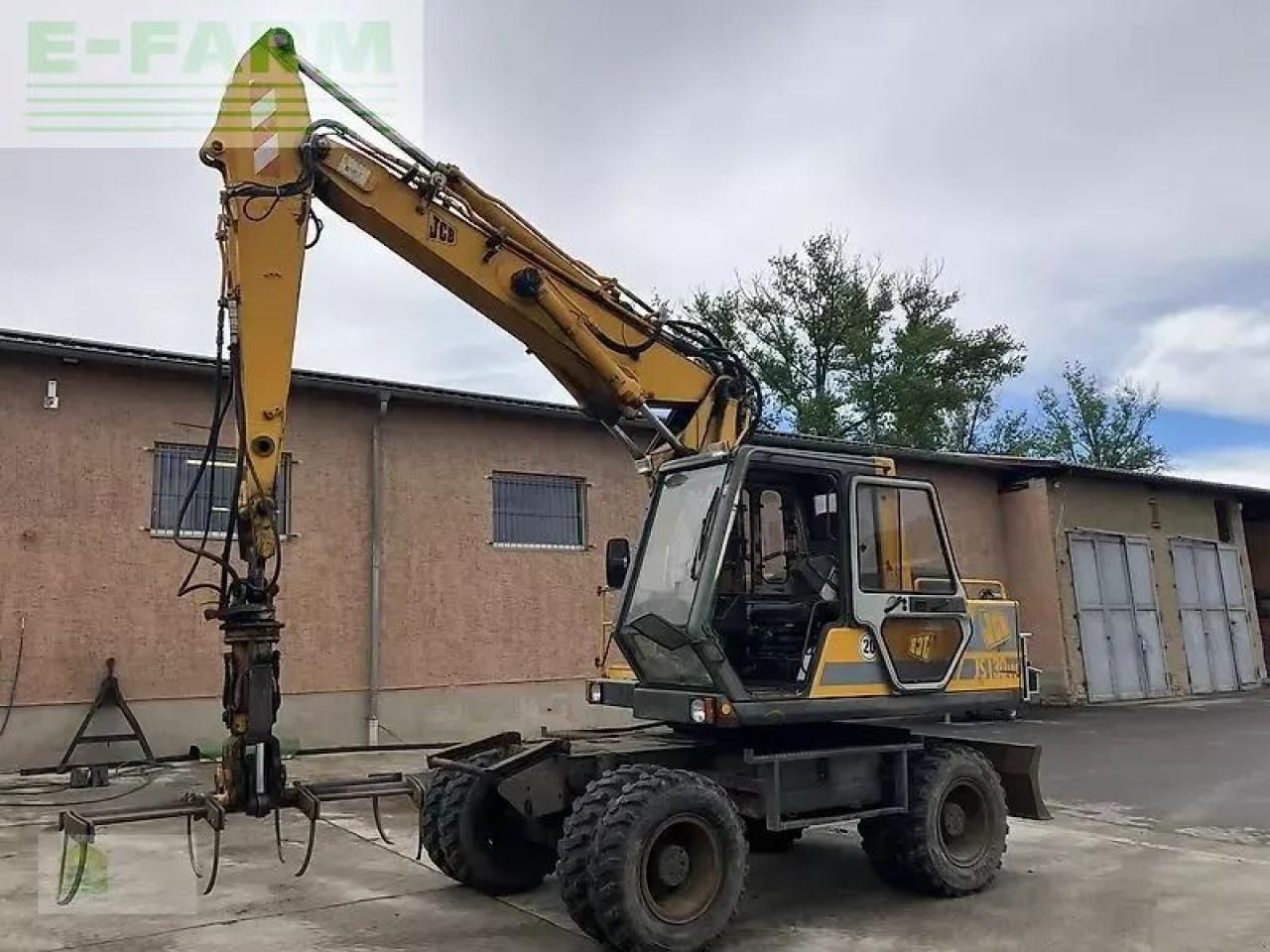 JCB js 130 w - 轮式挖掘机:图1 JCB js 130 w - 轮式挖掘机:图1