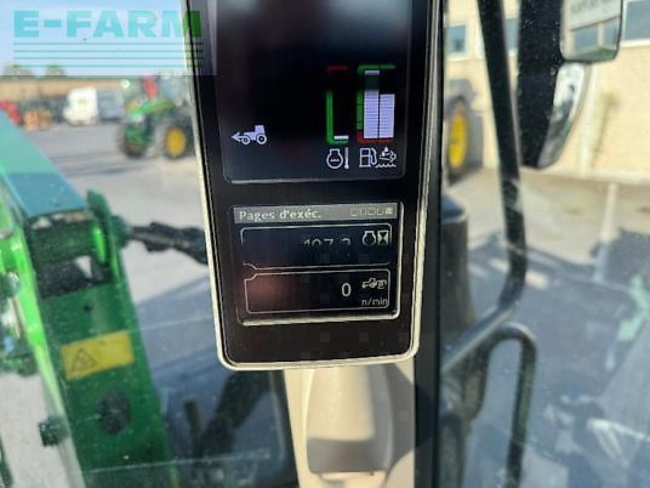 拖拉机 John Deere 6100m:图6 拖拉机 John Deere 6100m:图6