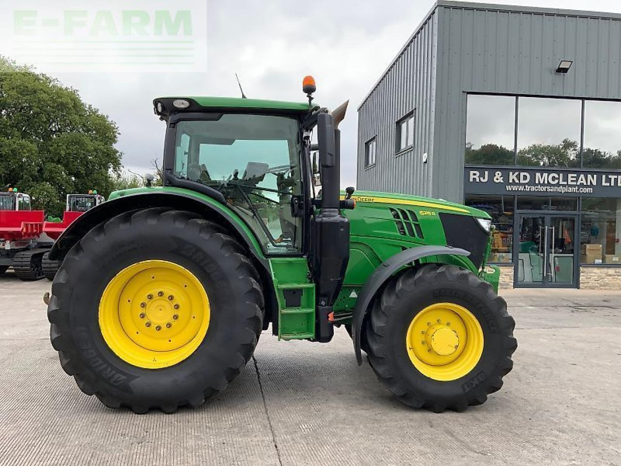 John Deere 6215r tractor (st23353) - 拖拉机:图1 John Deere 6215r tractor (st23353) - 拖拉机:图1