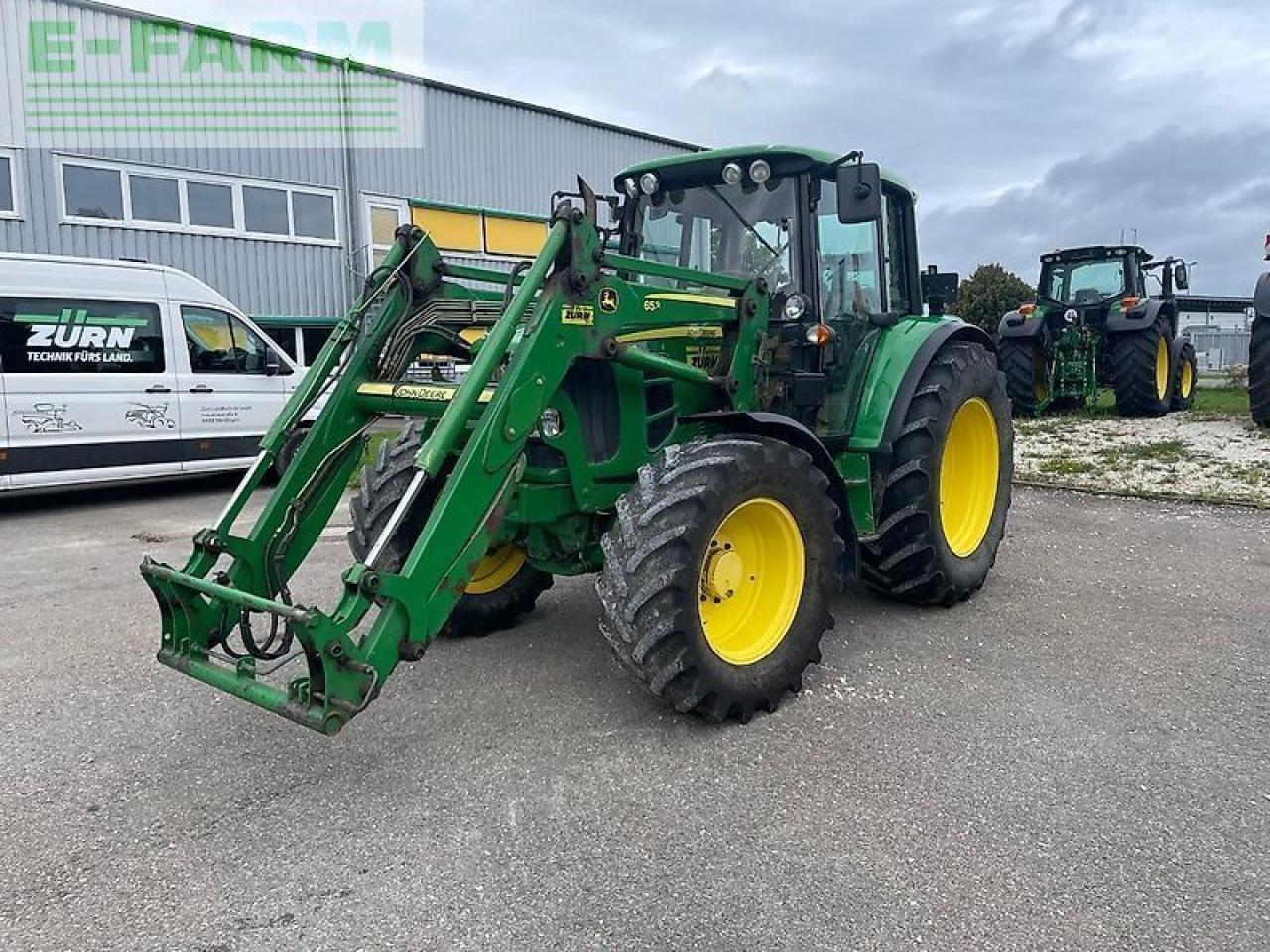 John Deere 6230 premium - 拖拉机:图2 John Deere 6230 premium - 拖拉机:图2