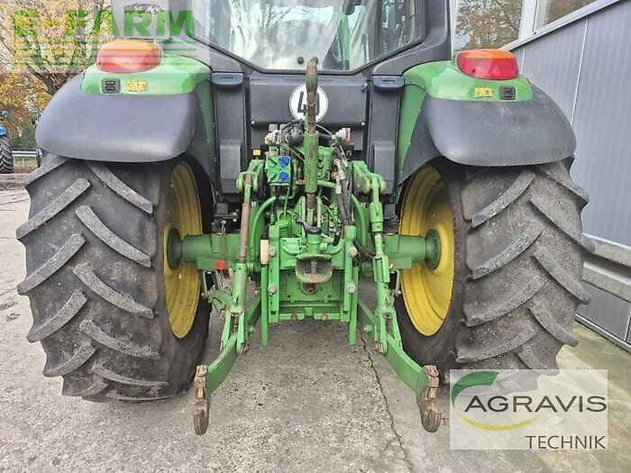 John Deere 6330 - 拖拉机:图5 John Deere 6330 - 拖拉机:图5