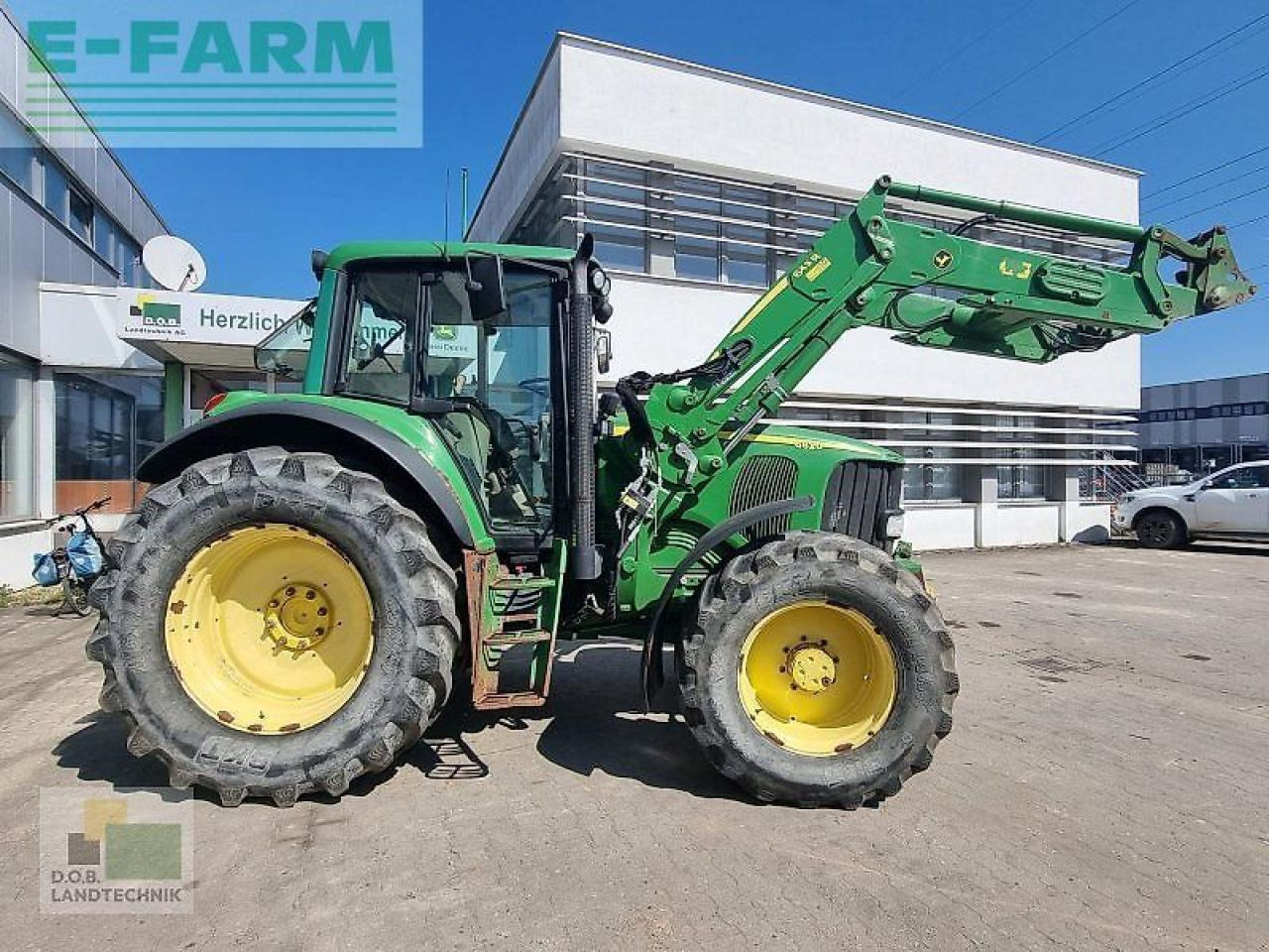 John Deere 6820 - 拖拉机:图4 John Deere 6820 - 拖拉机:图4