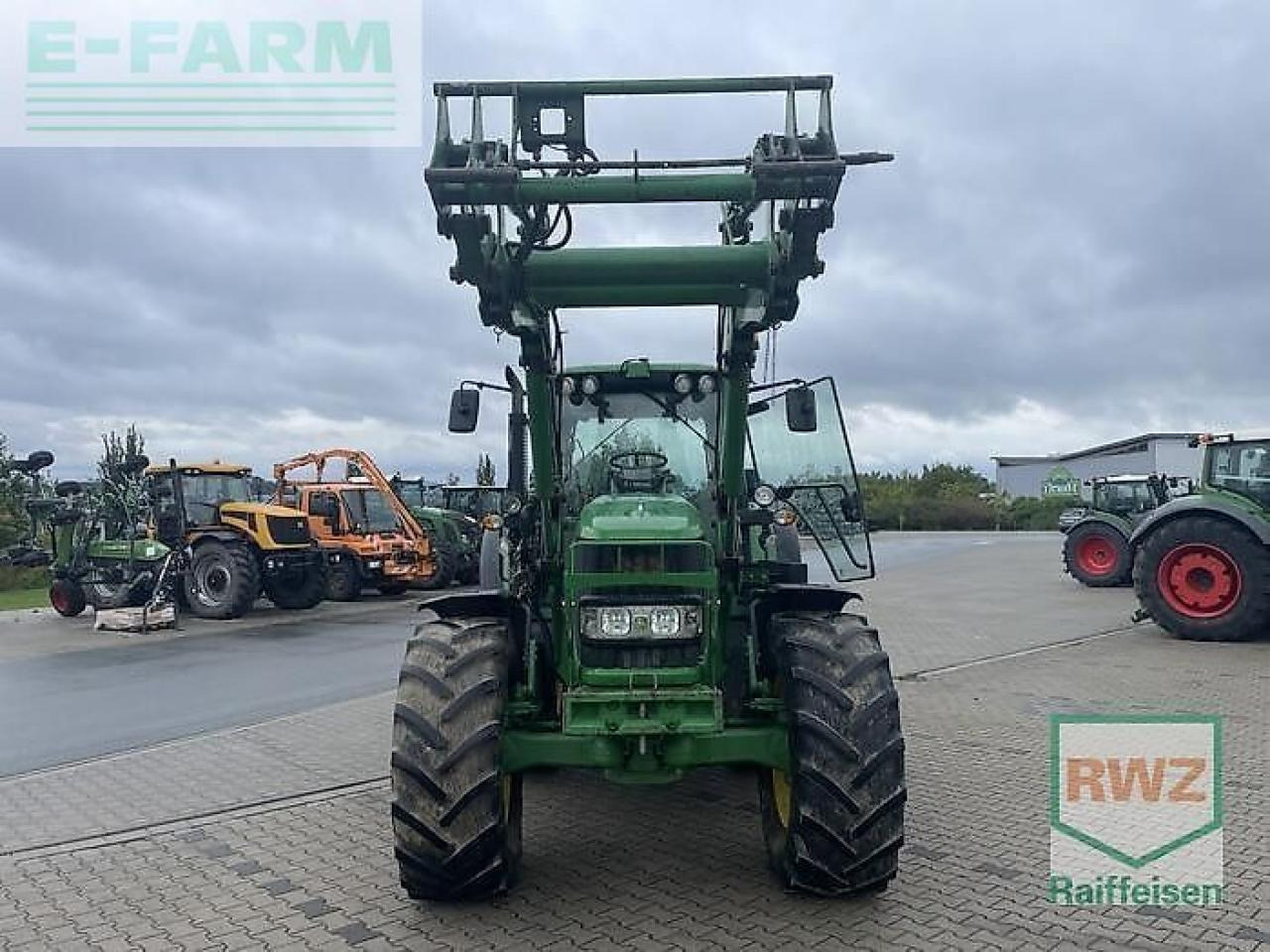 John Deere 6830 Premium - 拖拉机:图3 John Deere 6830 Premium - 拖拉机:图3