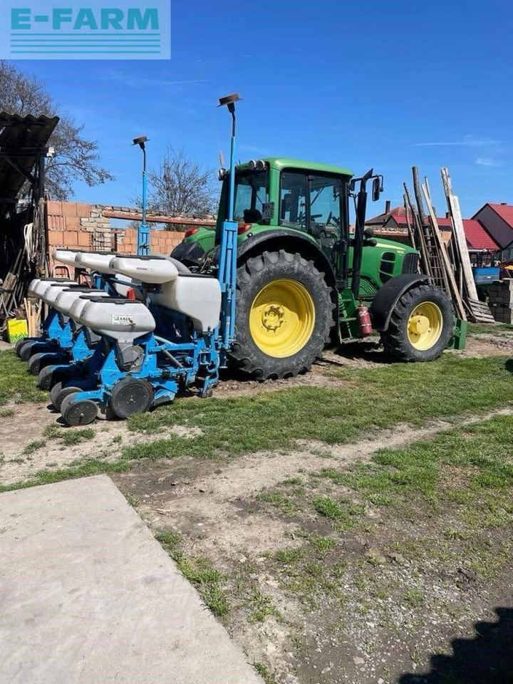 John Deere 6830 Premium - 拖拉机:图2 John Deere 6830 Premium - 拖拉机:图2