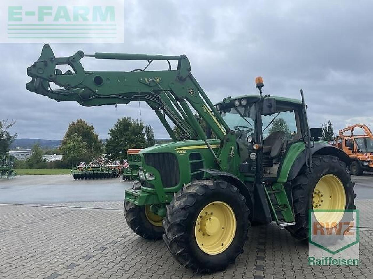 John Deere 6830 Premium - 拖拉机:图1 John Deere 6830 Premium - 拖拉机:图1