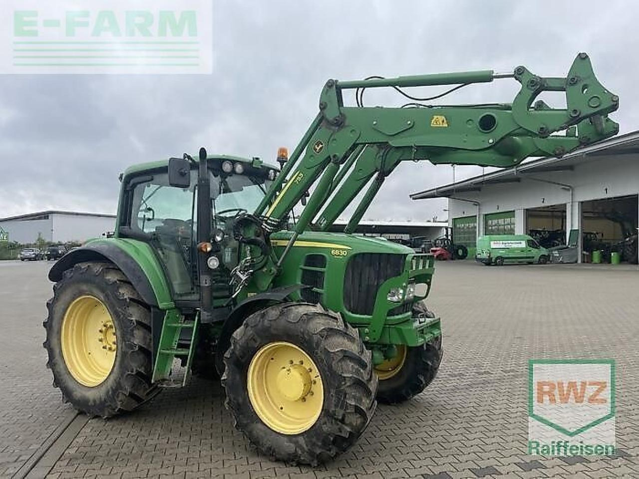 John Deere 6830 Premium - 拖拉机:图4 John Deere 6830 Premium - 拖拉机:图4