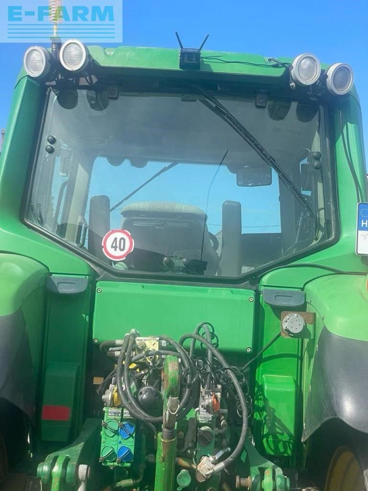 John Deere 6830 Premium - 拖拉机:图3 John Deere 6830 Premium - 拖拉机:图3