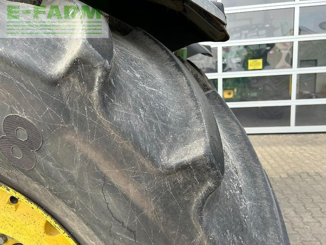 拖拉机 John Deere 8335r:图15 拖拉机 John Deere 8335r:图15