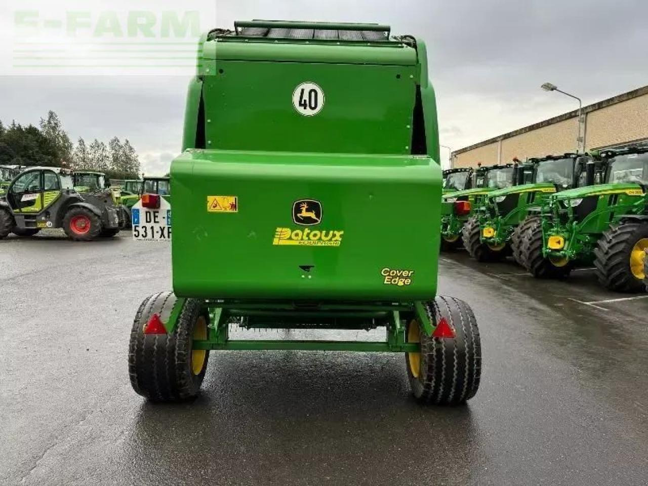 John Deere 864 - 方形打包机:图3 John Deere 864 - 方形打包机:图3