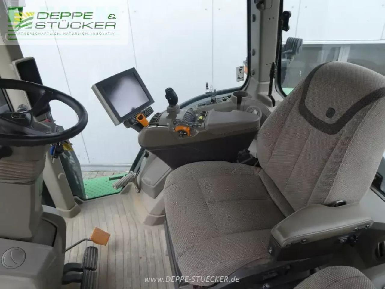拖拉机 John Deere 8r 370：图23