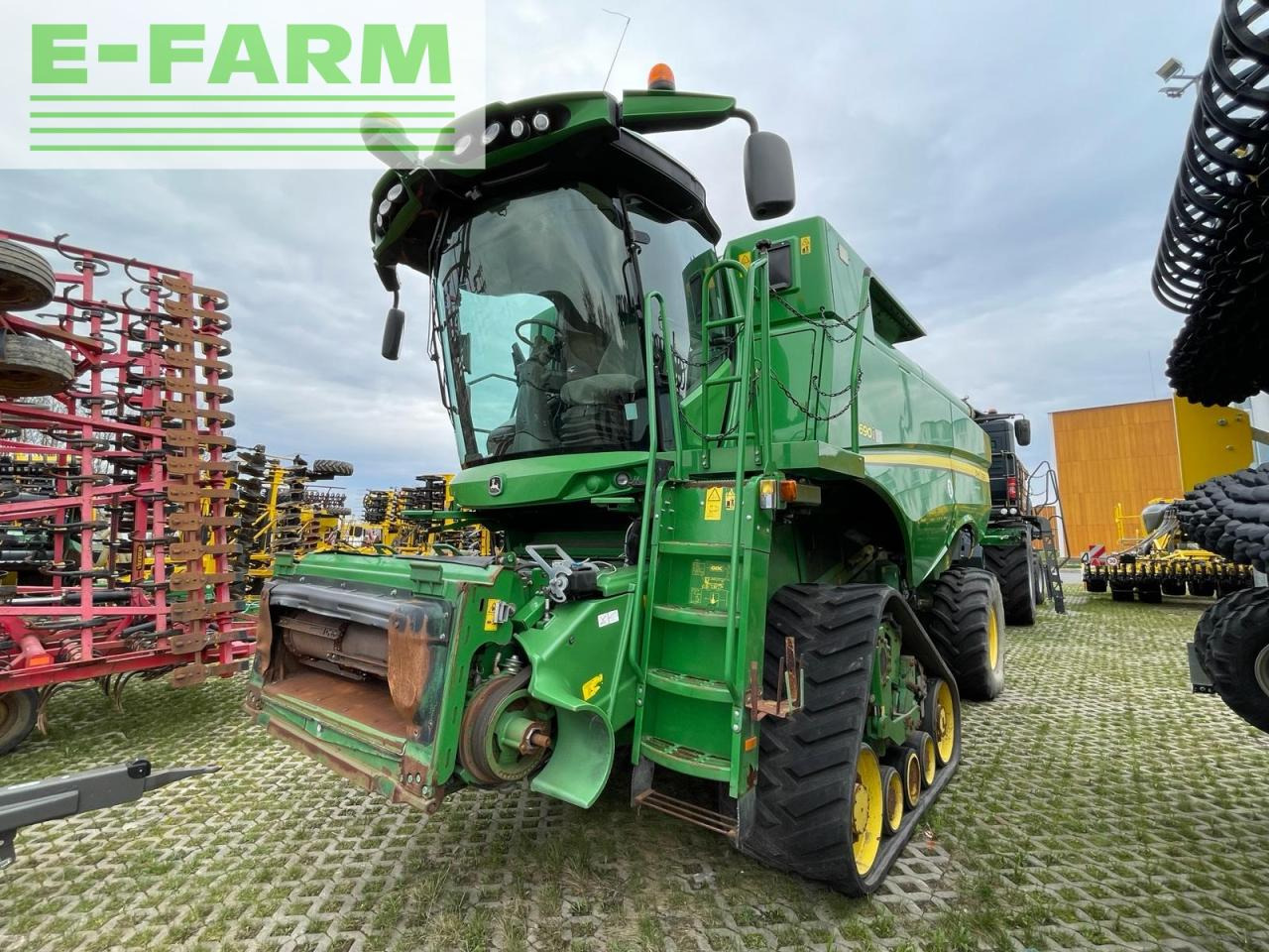 John Deere S690i - 联合收割机:图1 John Deere S690i - 联合收割机:图1